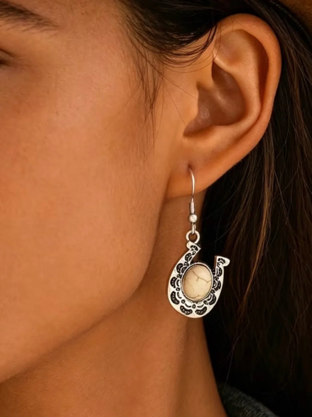 N/A elegant silver